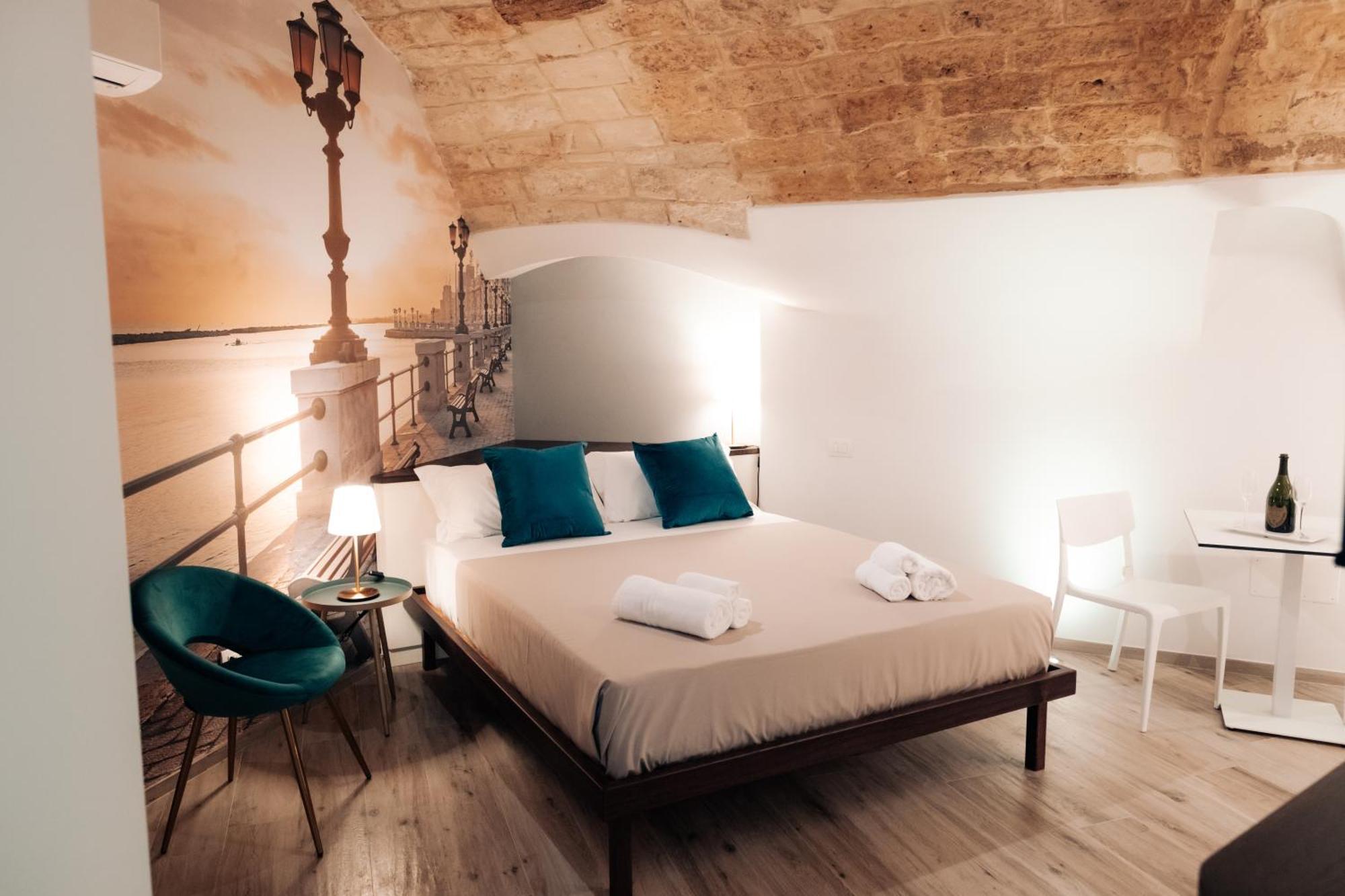 Timeless Apulian Luxury Suite Bari Exterior foto